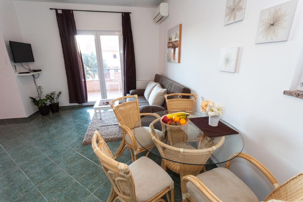 Apartments Lara & Luka Задар Екстериор снимка